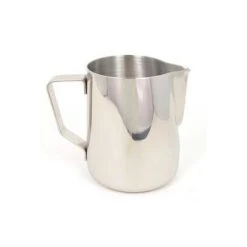 Voltage Coffee Supply 32oz. Rhino Professional Milk Frothing Steam Pitcher 32 Oz. Rhino Coffee Gear 9 Voltage Coffee Supply 32oz. Rhino Professional Milk Frothing Steam Pitcher 32 Oz. Rhino Coffee Gear